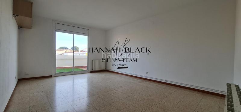 Foto ef5d772a-7435-4a8a-bfe8-09a478b2fb82. Zweistöckige wohnung mit heizung in Riells Escala (L´)