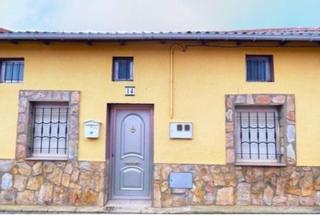Casale in Laguna de Negrillos