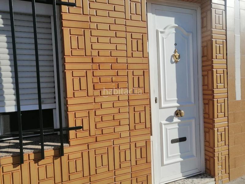 Foto ac4ec28c-4d5f-4544-87e1-b2c008636b0a. Ático en Montijo