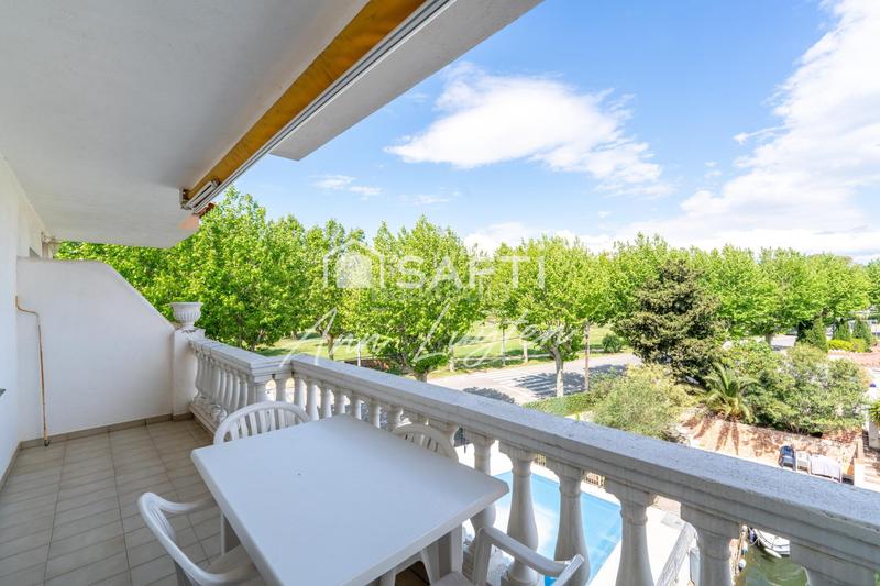 Foto cd1144f0-834f-4be4-b645-dcd86733e855. Piccolo appartamento con riscaldamento piscina in Empuriabrava