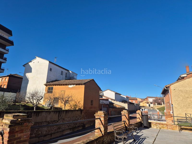 Foto be7332a4-3cab-4a61-9f3b-7b32ab766e64. Pis amb calefacció aparcament a Almanza