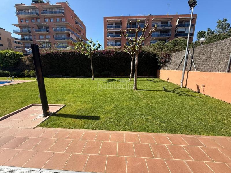 Foto f05c6da5-e602-4e28-9260-88c7f660e61c. Attico con riscaldamento parcheggio piscina in Zona Industrial i Agrícola Vilassar de Mar