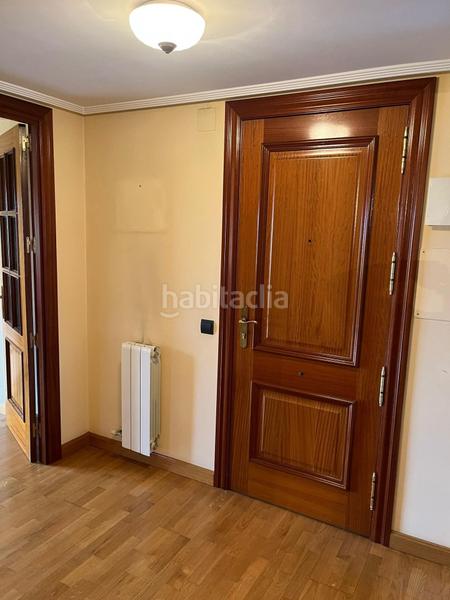 Foto ab803c83-b0a2-46f0-b0c6-591a2d86e2d8. Flat with heating parking pool in Cascajos - Piqueras Logroño