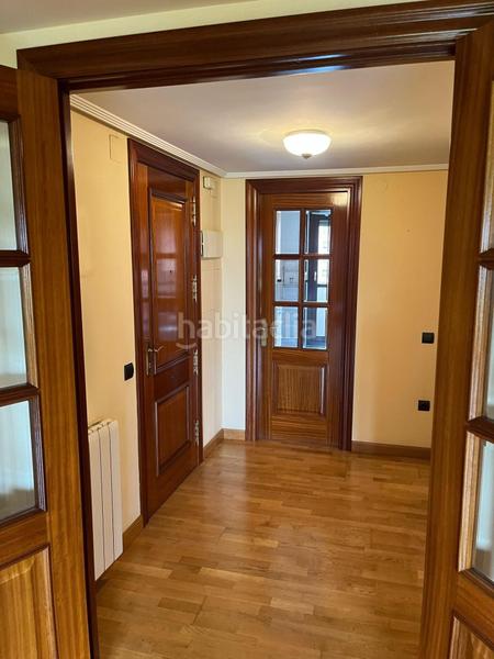 Foto aeb356d9-34f4-469d-a7f7-ca30d89f7b1f. Flat with heating parking pool in Cascajos - Piqueras Logroño