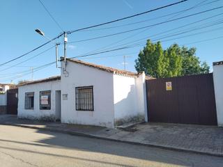 Semi detached house in Alcázar de San Juan
