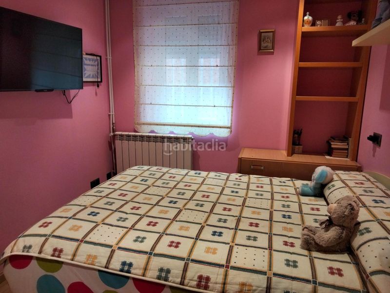 Foto f6cf6911-63d7-4d78-94af-a4f2f6c4fc5a. Casa adossada amb calefacció a Las Ventas León