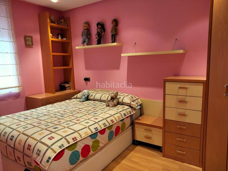 Foto 900b8941-6cdc-4f56-a523-2cae20ad25a4. Semi detached house with heating in Las Ventas León