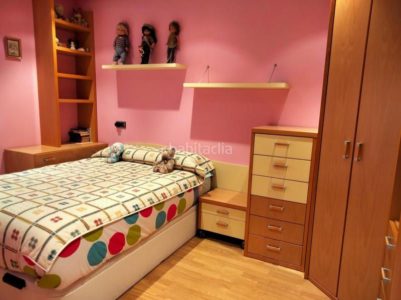 Foto dc9e74bc-9f77-43a8-b1f4-e74f4001a627. Semi detached house with heating in Las Ventas León