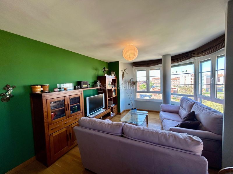 Foto 2782ec40-f9a8-48b9-8e2a-eb92566e76e1. Dúplex amb calefacció aparcament a Valencia de Don Juan