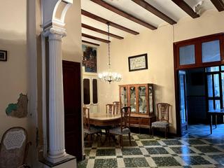Casa adossada a Bonrepòs i Mirambell
