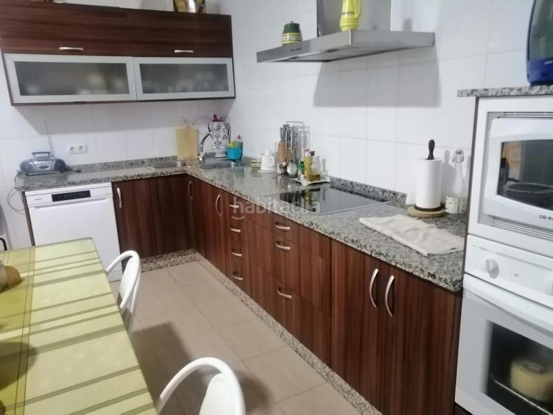 Foto 890f091d-8262-4c89-95c9-d8a4e3562179. Maison jumelée avec chauffage parking dans Puebla de la Calzada