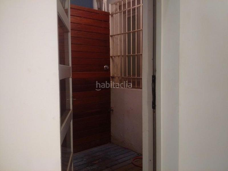 Foto 87dead6b-392e-4e19-af09-59337322c790. Local comercial a Putget - Farró Barcelona