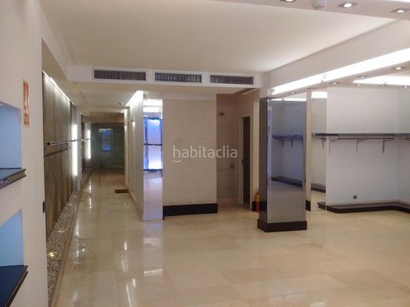 Foto 9edfcf83-9323-4511-bd30-75ae3fd276e0. Local comercial a Putget - Farró Barcelona