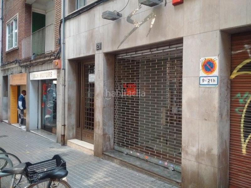 Foto c6b311bd-0141-4bca-9345-df0a5f2cd8d4. Local comercial a Putget - Farró Barcelona
