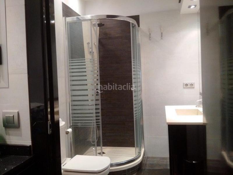 Foto 9585d7ea-f282-4b4a-b89e-948b039daf11. Local commercial dans Putget - Farró Barcelona