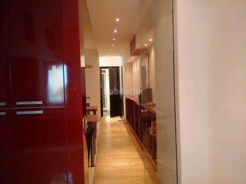 Foto a8b74928-c9a7-4c72-b6cf-50f3f247de6e. Local commercial dans Putget - Farró Barcelona