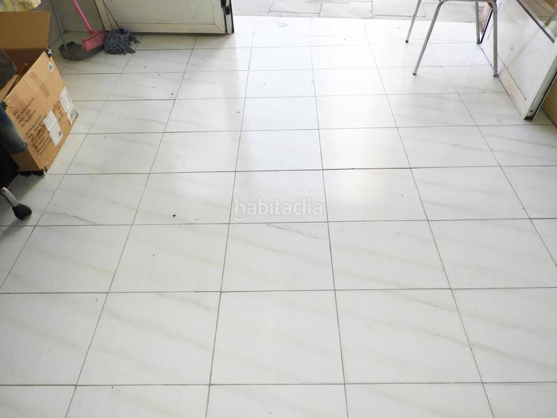 Foto c345a16f-a3bc-42c9-a01b-5d4d199fc122. Local comercial en Vall d´Uixó (la)