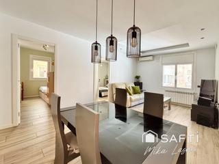 Etagenwohnung in Sarrià