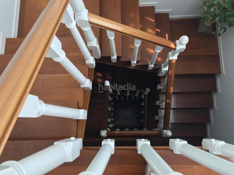 Foto 4d97010f-3b75-46c6-9ee0-22a0ba04a72d. Casa a schiera con riscaldamento parcheggio piscina in Santiago de Compostela