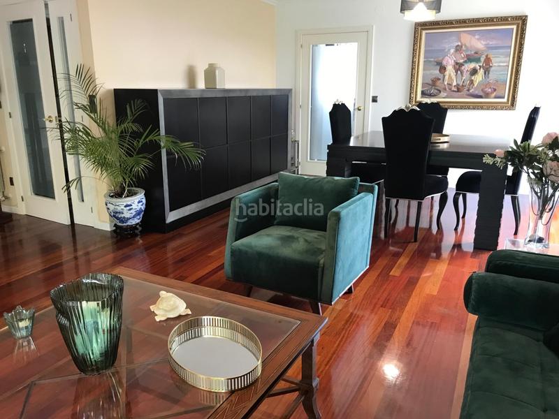 Foto 2e99c358-7391-45d5-a7fb-9c120e7ba584. Casa adosada en Campus Norte - San Caetano Santiago de Compostela