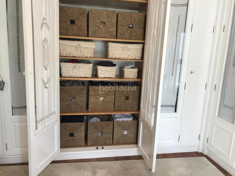 Foto 34361a0a-73db-434a-8596-7bf687f2589a. Casa adossada amb calefacció aparcament piscina a Santiago de Compostela