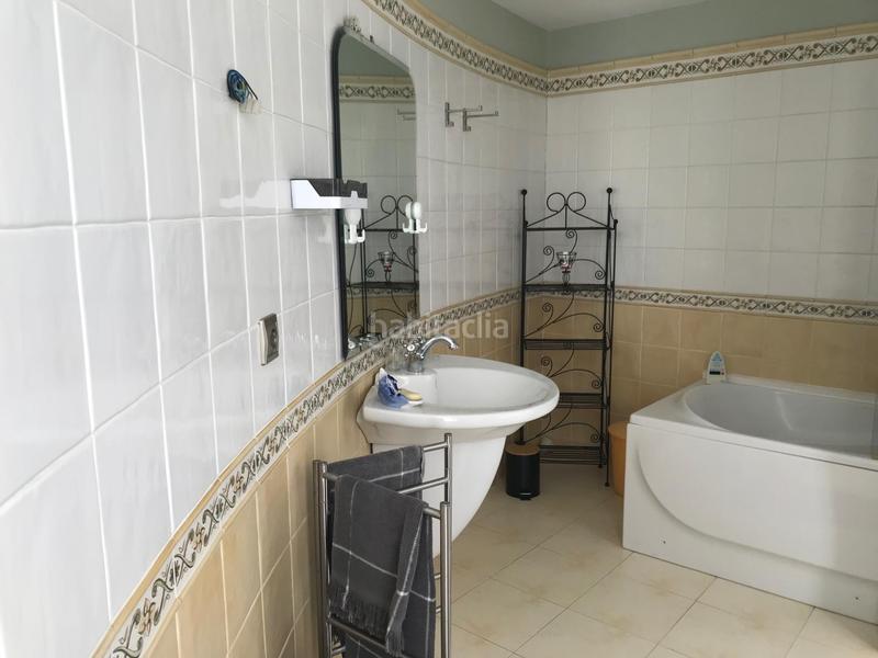 Foto 46069789-fa64-456d-a5d2-e43be8bf9363. Semi detached house with heating parking pool in Campus Norte - San Caetano Santiago de Compostela