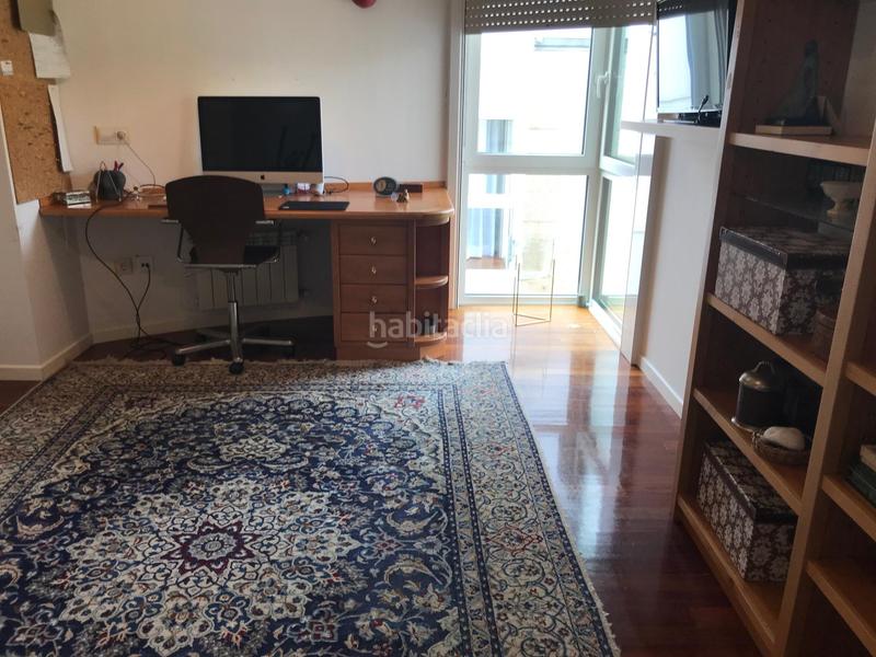 Foto 4b0a1ed5-c899-4ac2-9728-d7f33fad2392. Semi detached house with heating parking pool in Campus Norte - San Caetano Santiago de Compostela