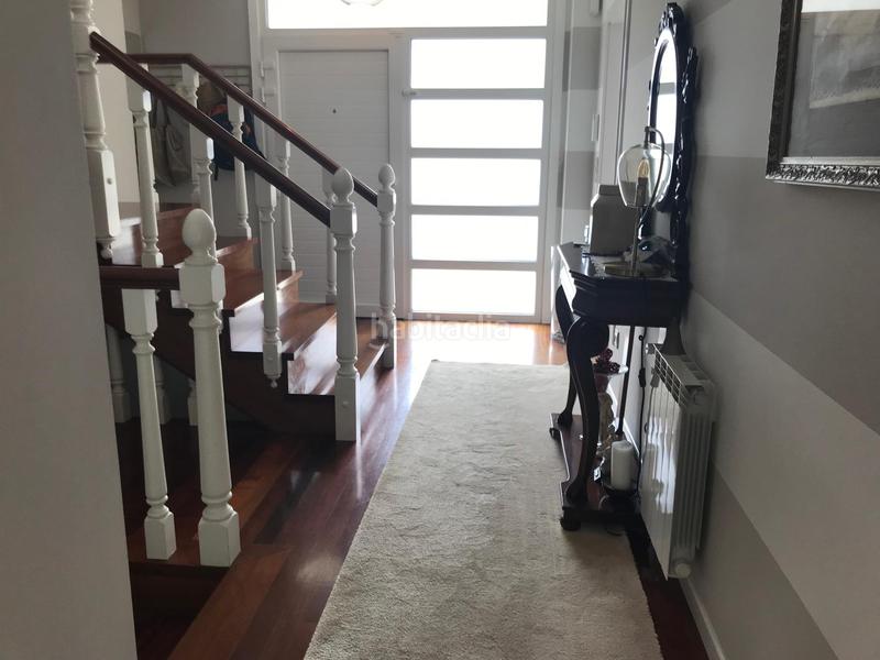 Foto bc743b94-2f86-466e-925c-ec5b45b728d0. Semi detached house with heating parking pool in Campus Norte - San Caetano Santiago de Compostela