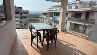 Zweistöckige Wohnung in Costa Marfil