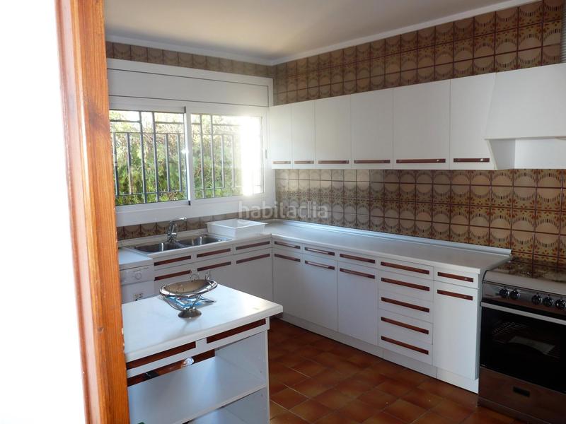 Foto 3306c72e-f580-495f-a941-99050e837fe2. Casa amb calefacció aparcament a Alcanar