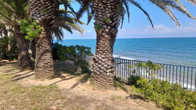 Foto 79b76fb2-8f3f-44f3-9988-9446a2f878d7. Casa amb calefacció aparcament a Alcanar