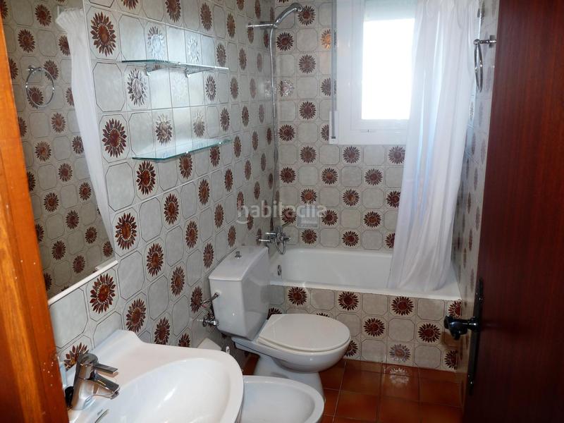 Foto 9d7b6874-4cb0-405e-8ca3-fea6e6fbd93d. Casa amb calefacció aparcament a Alcanar