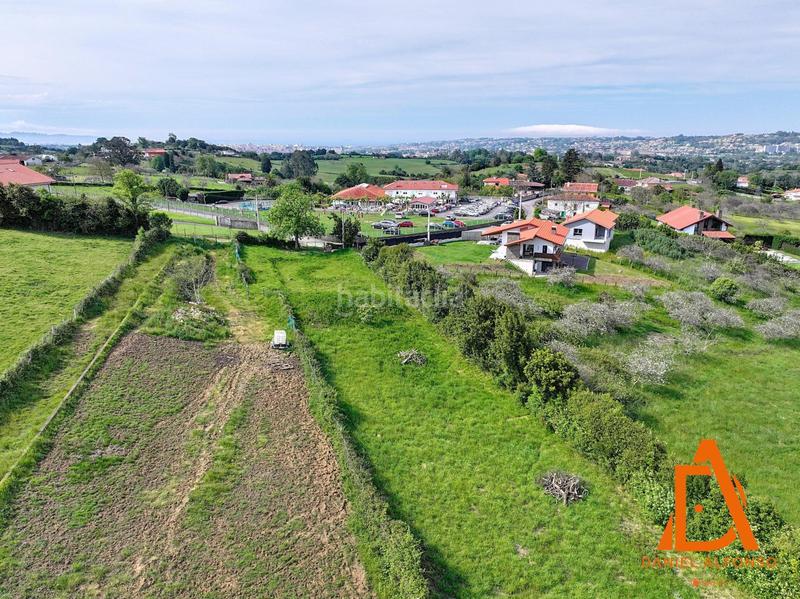 Foto 890f2b93-83fd-4309-b164-059e591a4de8. Finca rústica en Santurio Gijón