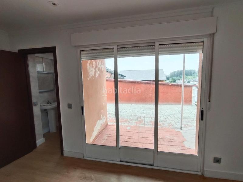 Foto 445360a0-5184-4c40-ac1f-1cf45ff2050e. Maison avec parking dans Arganza