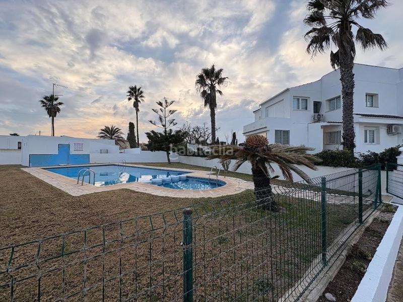 Foto 77bc9b2c-85fa-4a15-9cb5-1f55750629ee. Casa adossada amb aparcament piscina a Costa Norte Vinaròs