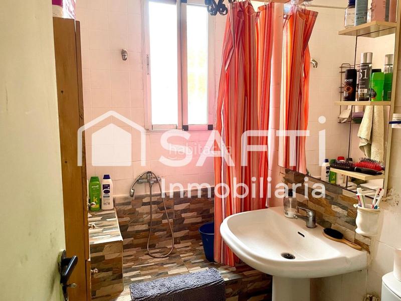 Foto 065ae50c-7585-4bae-981f-b344f3636b13. Bauernhof mit parking pool in Montroy