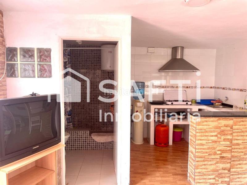 Foto 6efdb0f5-4282-4863-b45d-49a6d715ee99. Bauernhof mit parking pool in Montroy