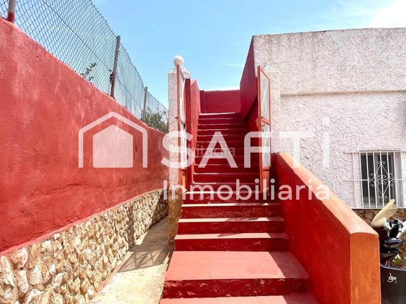 Foto 751a8204-fc59-48e8-acbd-c38ec3b81c59. Bauernhof mit parking pool in Montroy