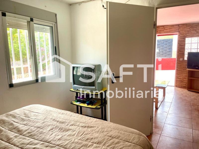 Foto 79dae474-de84-45b9-a08c-62716f0d03ef. Bauernhof mit parking pool in Montroy