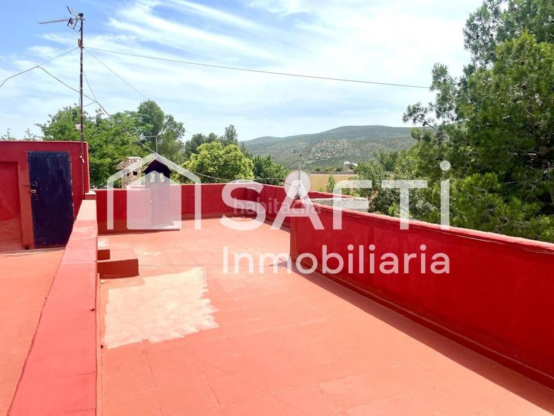 Foto ae7fa412-75da-4f4a-aa0d-3d6ae0dfeef2. Bauernhof mit parking pool in Montroy