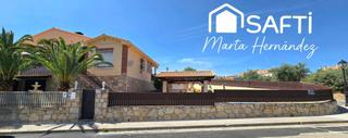 Doppelhaus in San Martín de Valdeiglesias