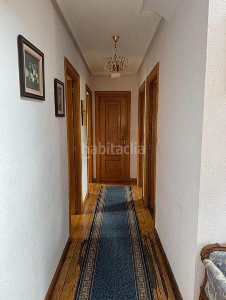 Foto 2f611f70-f399-4b9a-9079-105dc4d78d8d. Casa amb calefacció aparcament a Sariegos
