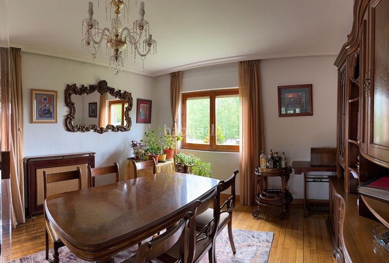 Foto a5ac4092-4232-4546-8988-bec1429232f1. Casa amb calefacció aparcament a Sariegos