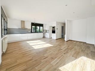 Flat in Avià