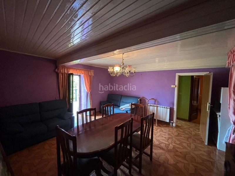 Foto e9479804-f373-4dc2-8991-e355a2635a25. Masía en Arbo