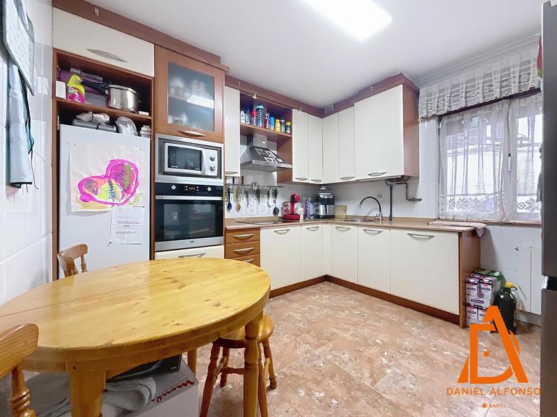 Foto 5c3da950-242f-41e5-9d6b-09db236b48f7. Appartement avec chauffage dans Sama Langreo