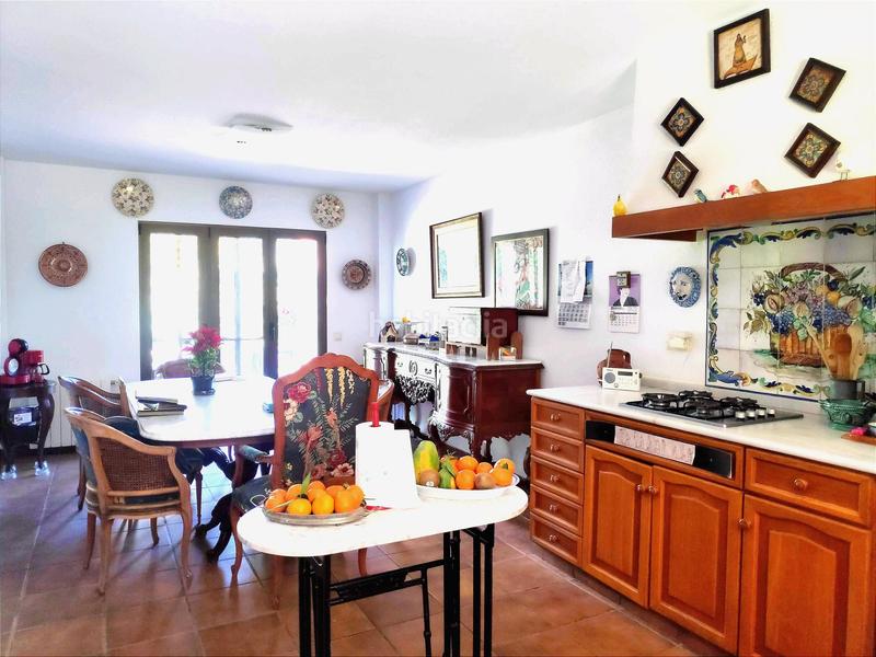 Foto bee49e46-cd8b-4ed8-b946-0b95a24fb9ba. Casa en Los Pinares-La Masia Bétera