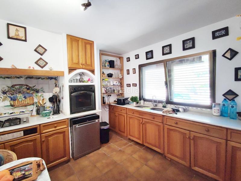 Foto d588fef8-8351-44a8-a4ea-85246d2ce1d3. Casa en Los Pinares-La Masia Bétera