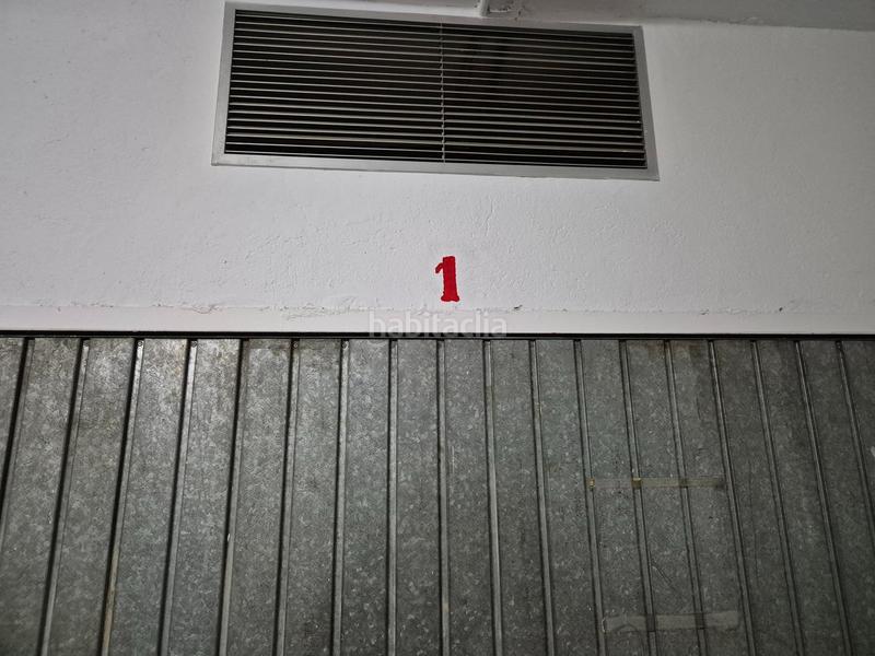 Foto 62dbd254-c100-4437-ae8a-eddeffe4d583. Parking coche en Avenida de Abril-9 de Octubre Sagunt