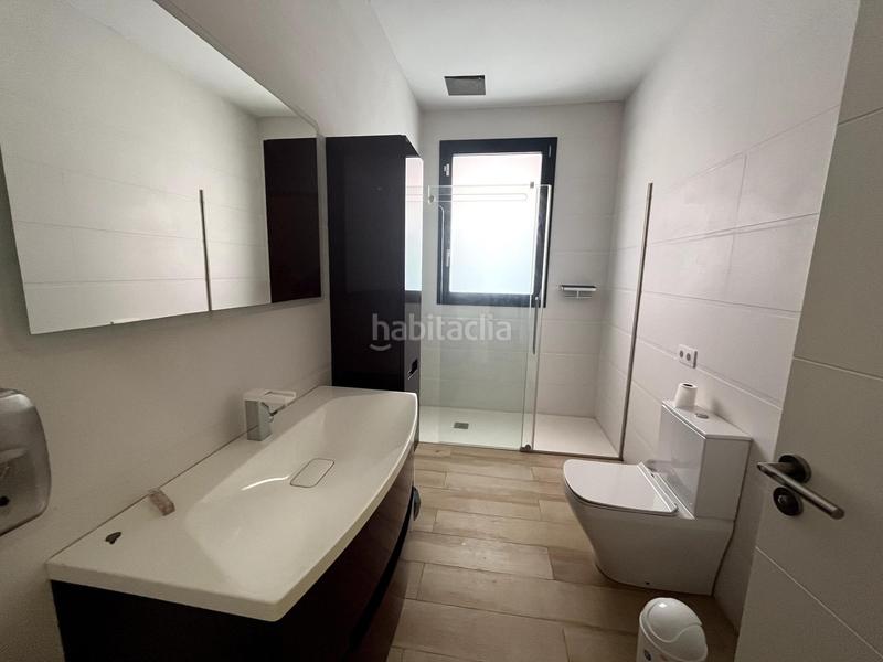 Foto 917a25ea-fb2f-4f87-abce-754803a4d375. Maison avec chauffage parking piscine dans Santa Maria-l´Eixample-Sud Sumella Cubelles